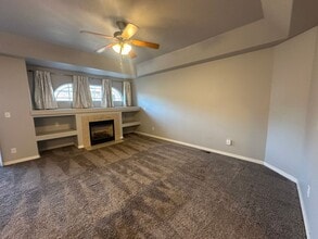 2225 Stepping Stones Way in Colorado Springs, CO - Foto de edificio - Building Photo