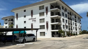 4600 Ocean Beach Blvd, Unit 101 in Cocoa Beach, FL - Building Photo