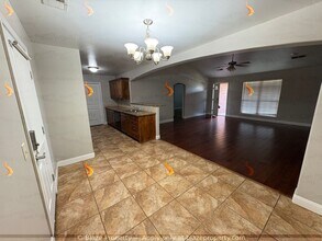 7901 Knoxville Dr in Amarillo, TX - Building Photo - Building Photo