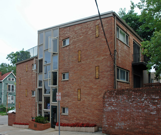 Hatch Mews in Cincinnati, OH - Foto de edificio - Building Photo