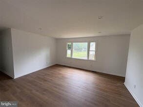 1205 Kings Tree Dr in Bowie, MD - Building Photo - Building Photo