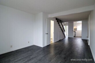 271 S Ventura Rd in Port Hueneme, CA - Building Photo - Building Photo