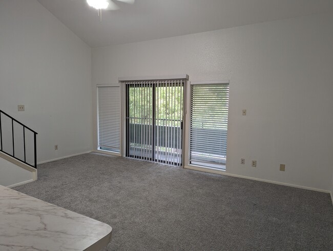 14777 Wunderlich Dr, Unit 1706 in Houston, TX - Foto de edificio - Building Photo