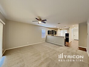 19550 N Salerno Cir in Maricopa, AZ - Building Photo - Building Photo