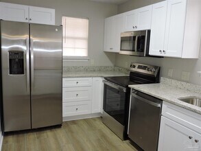 2322 Shoal Creek Dr in Pensacola, FL - Building Photo - Building Photo