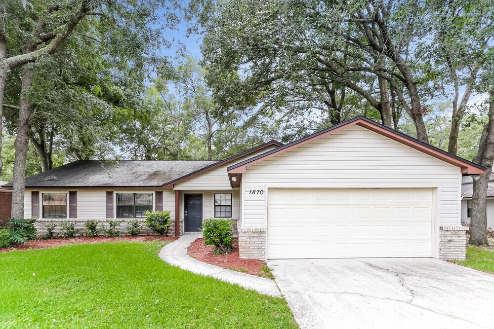 1870 Shadow Ridge Trail in Jacksonville, FL - Building Photo