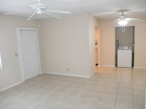 640 NE 6th Ct in Boynton Beach, FL - Building Photo - Building Photo