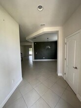 11306 Leland Groves Dr in Riverview, FL - Building Photo - Building Photo