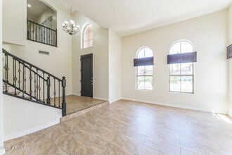 1111 W Washington Ave in Gilbert, AZ - Building Photo - Building Photo