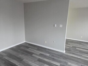 2826 S Pennsylvania St in Indianapolis, IN - Building Photo - Building Photo