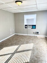 1340 Woodward Ave in Holly Hill, FL - Building Photo - Building Photo