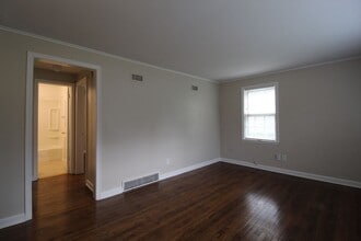 506 E Glendale St in Olathe, KS - Building Photo - Building Photo