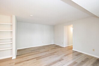 10 Spring Ct in Charlottesville, VA - Building Photo - Building Photo