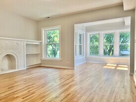 4830 N Saint Louis Ave, Unit #2 in Chicago, IL - Building Photo