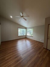 1474 Diamond Rd SE in Lacey, WA - Building Photo - Building Photo