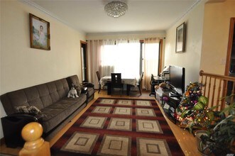 98-25 64th Rd-Unit -8G in Queens, NY - Building Photo - Building Photo