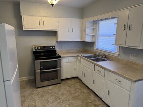 3428 Fern Lea Rd in Louisville, KY - Building Photo - Building Photo