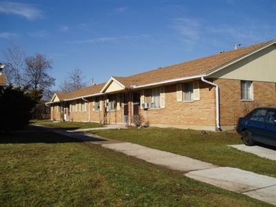 4921-4927 Leeper St in Huber Heights, OH - Building Photo - Building Photo