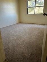 4857 College Ave, Unit 301 in San Diego, CA - Foto de edificio - Building Photo