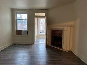 2439 N 5th St in Harrisburg, PA - Building Photo - Building Photo