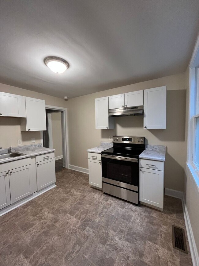 545 Stevenson St in Nashville, TN - Building Photo - Building Photo