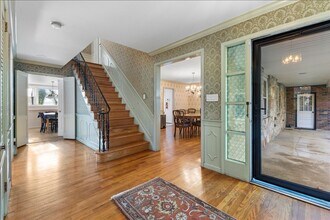 1331 Armstrong Rd in Bethlehem, PA - Building Photo - Building Photo