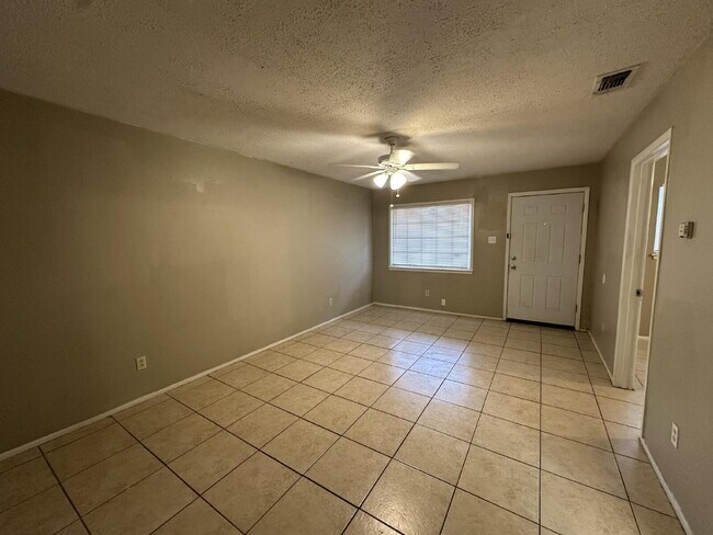 5413 Temple Ave in Lubbock, TX - Building Photo - Building Photo