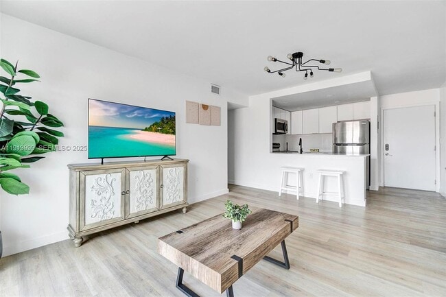 property at 620 SW 10th St