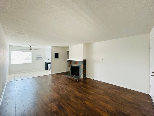 property at 3709 Watseka Ave