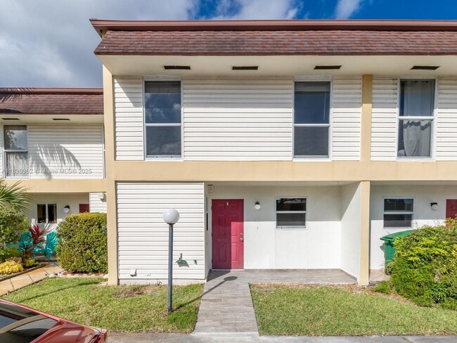 property at 3321 Raleigh St