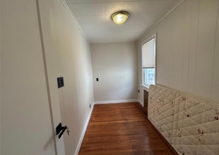 77-25-7169 169th St in Queens, NY - Building Photo - Building Photo