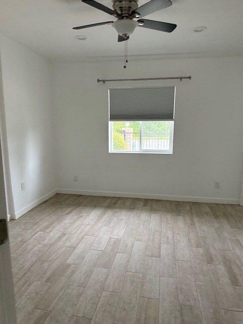 7949 Nita Ave in Los Angeles, CA - Foto de edificio - Building Photo