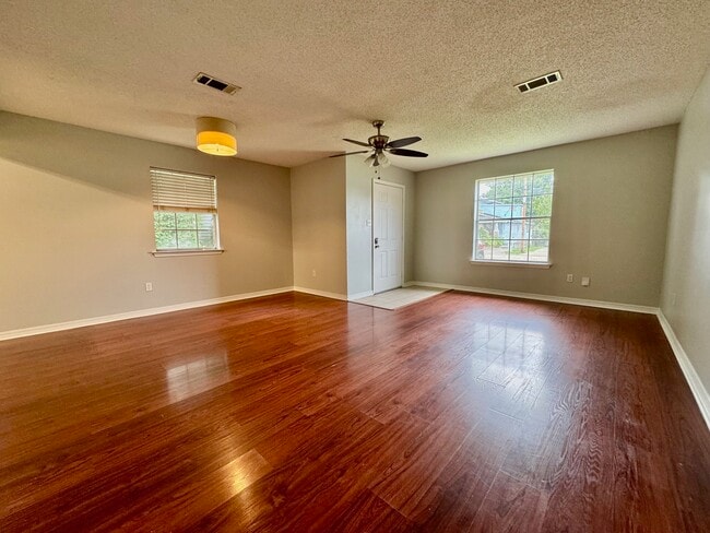 161 Dodge Ave in New Orleans, LA - Building Photo - Building Photo