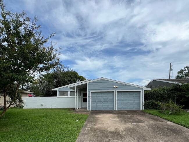 property at 107 Tarpon Ave