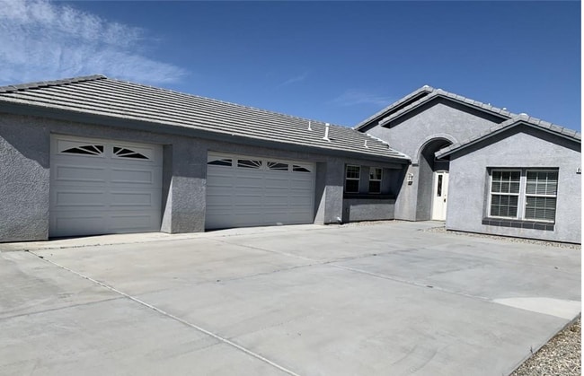 8610 Bolero Dr in Yucca Valley, CA - Building Photo - Building Photo