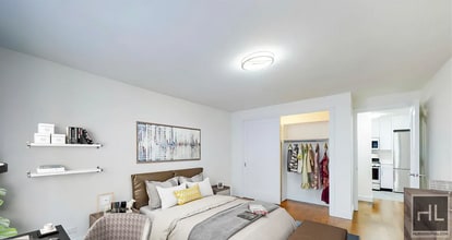 5 AVENUE, Unit 15G in New York, NY - Building Photo - Building Photo