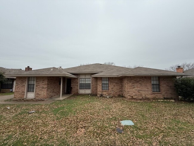 2522 Indigo Ln