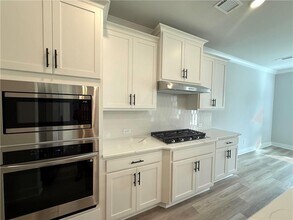 5325 Windridge Pkwy in Gainesville, GA - Building Photo - Building Photo