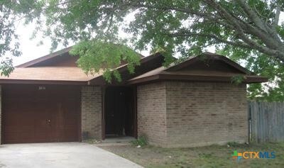 2111 Cimmaron Dr in Killeen, TX - Building Photo