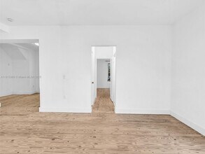 821 Jefferson Ave in Miami Beach, FL - Building Photo - Building Photo