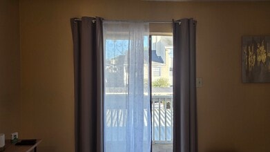 2750 Holly Hall St, Unit 1104 in Houston, TX - Foto de edificio - Building Photo