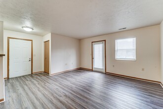The Residences at Belleville Park in South Bend, IN - Building Photo - Building Photo