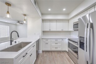 2300 E Silverado Ranch Blvd in Las Vegas, NV - Building Photo