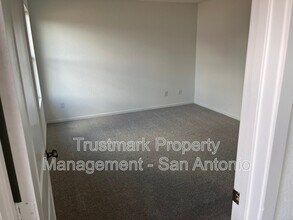 511 Sarah Wy in Marion, TX - Building Photo - Building Photo