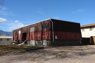 7170 Alegre Cir in Fountain, CO - Foto de edificio - Building Photo