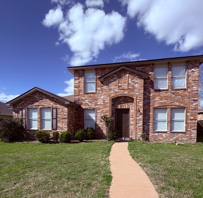 property at 1422 Stewart Dr