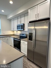 3004 Birchview Walk in Philadelphia, PA - Building Photo - Building Photo