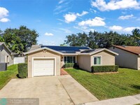 9329 NW 53rd Ct in Sunrise, FL - Building Photo - Building Photo