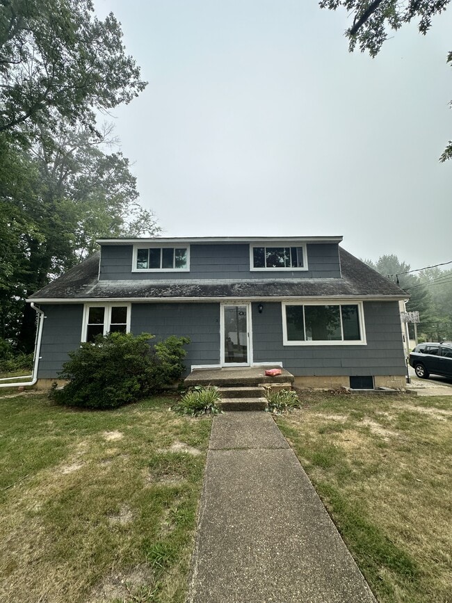 property at 2 Deer Run Dr
