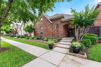 7913 Southmark Dr in Frisco, TX - Building Photo - Building Photo